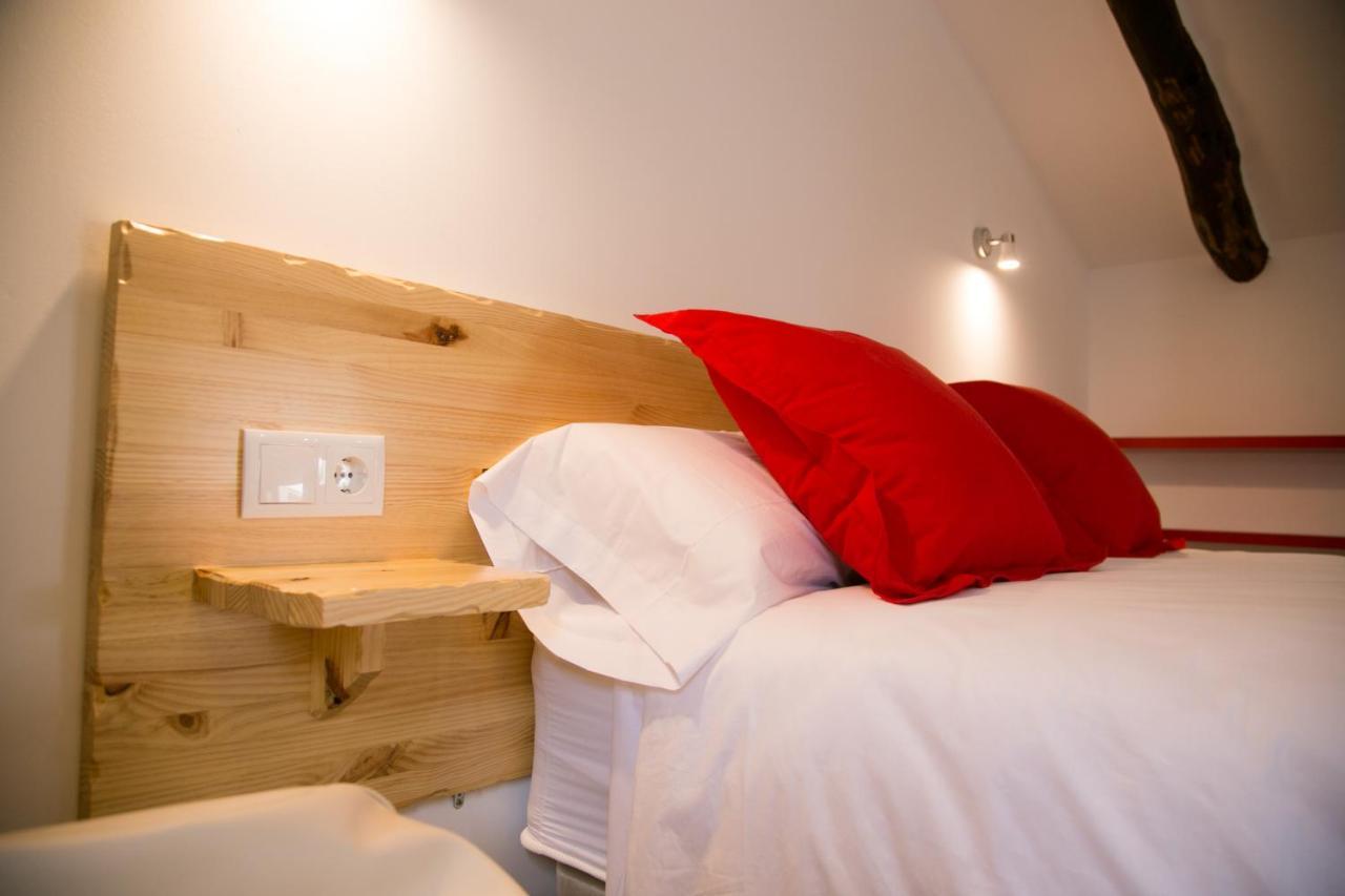 Apartamentos Turisticos La Casa Vieja Sabiote Eksteriør bilde