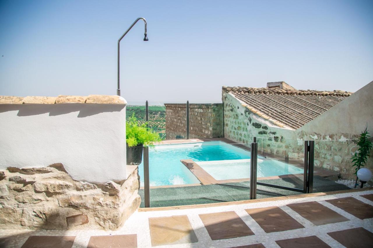 Apartamentos Turisticos La Casa Vieja Sabiote Eksteriør bilde